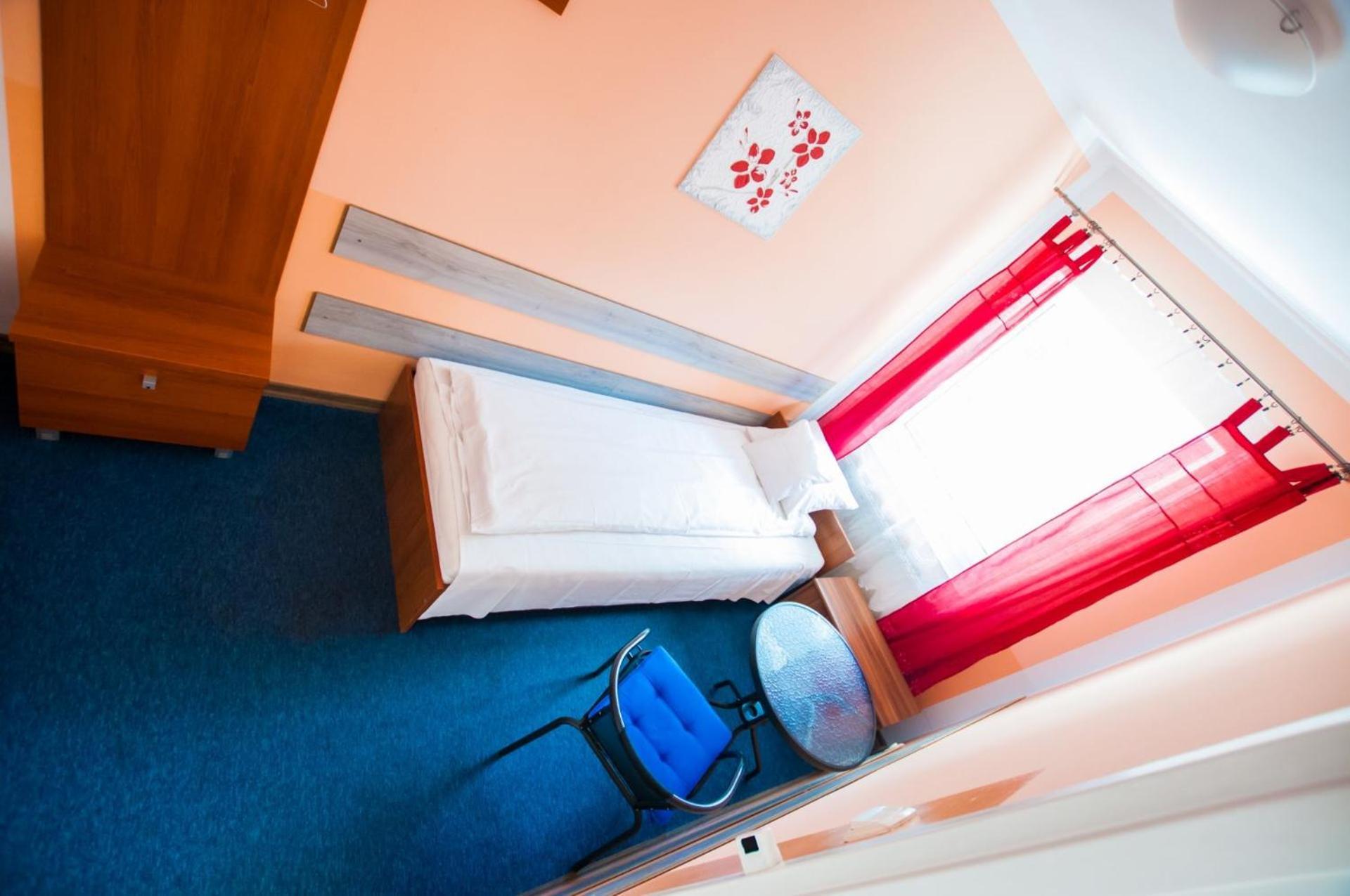 Red Carpet Hostel คราคูฟ ภายนอก รูปภาพ