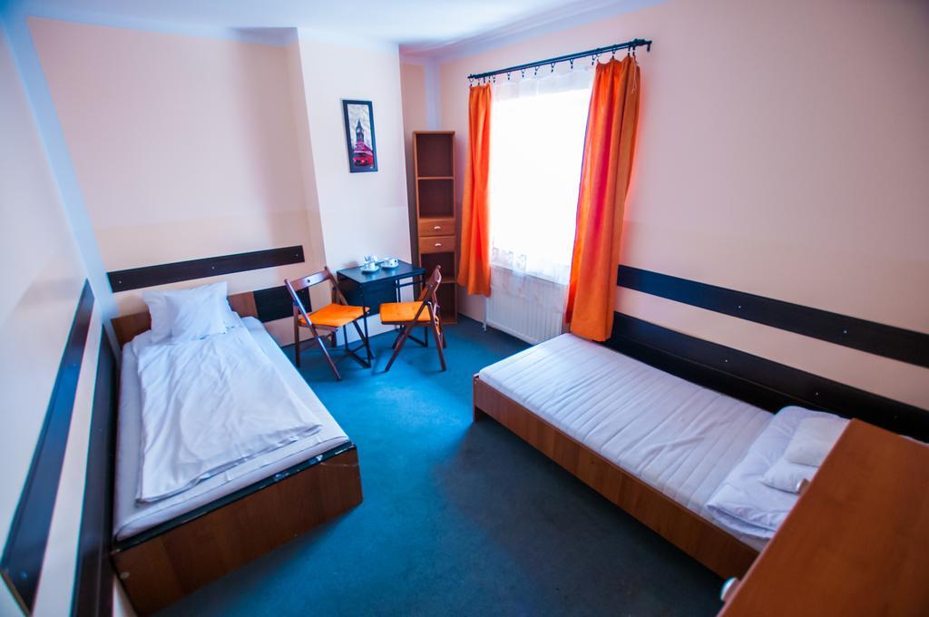 Red Carpet Hostel คราคูฟ ภายนอก รูปภาพ