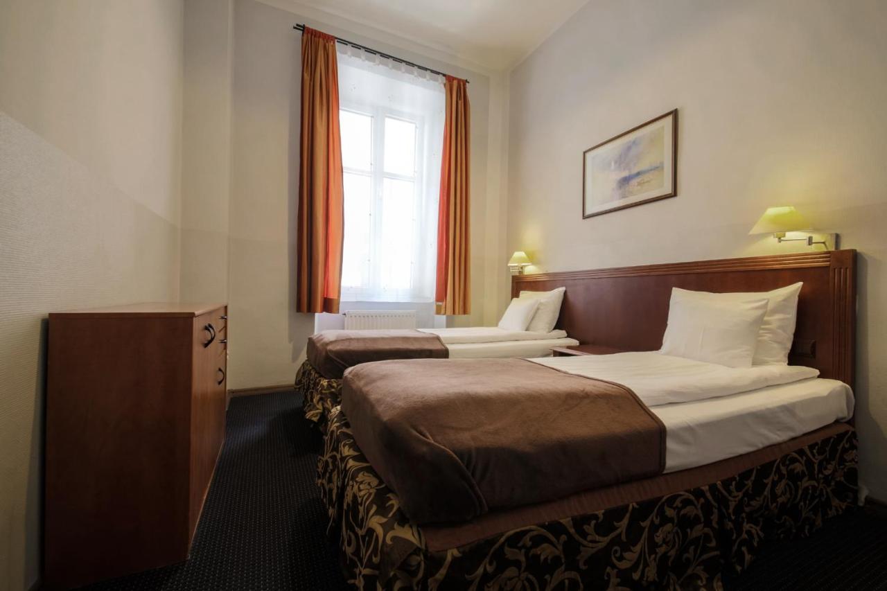 Red Carpet Hostel คราคูฟ ภายนอก รูปภาพ