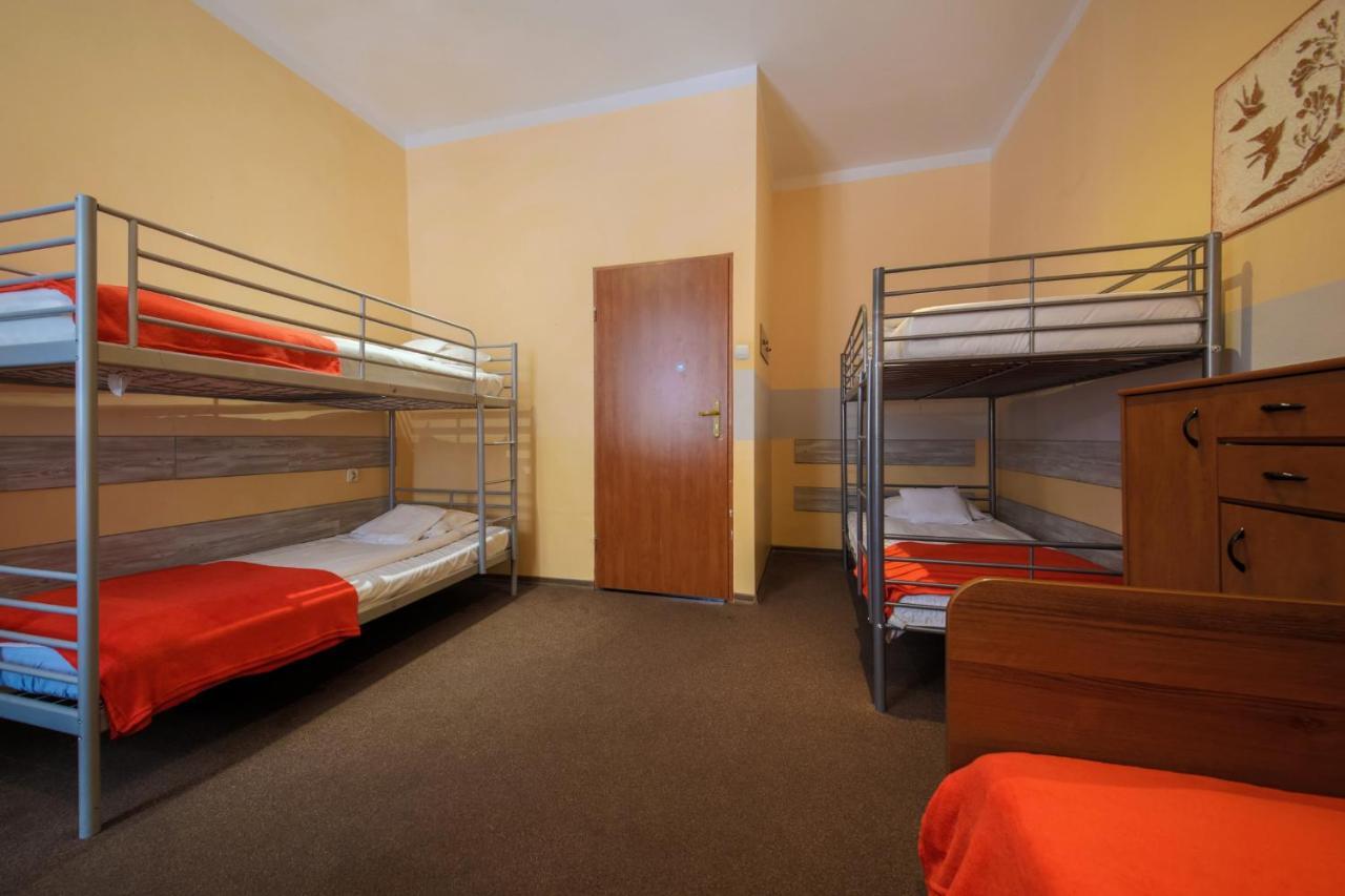 Red Carpet Hostel คราคูฟ ภายนอก รูปภาพ