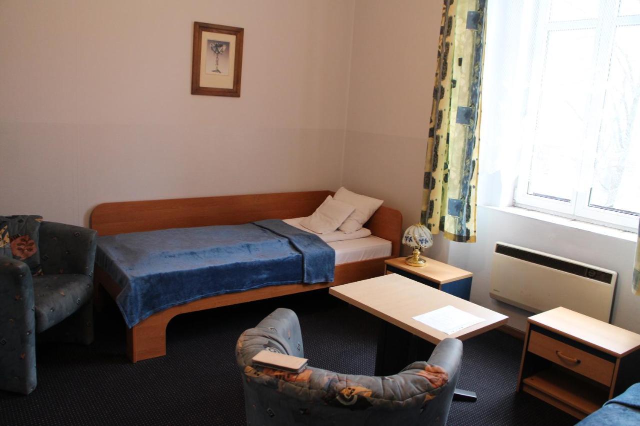 Red Carpet Hostel คราคูฟ ภายนอก รูปภาพ
