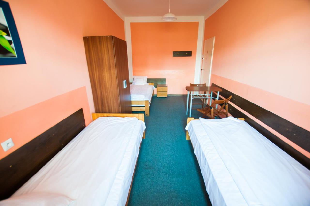 Red Carpet Hostel คราคูฟ ภายนอก รูปภาพ