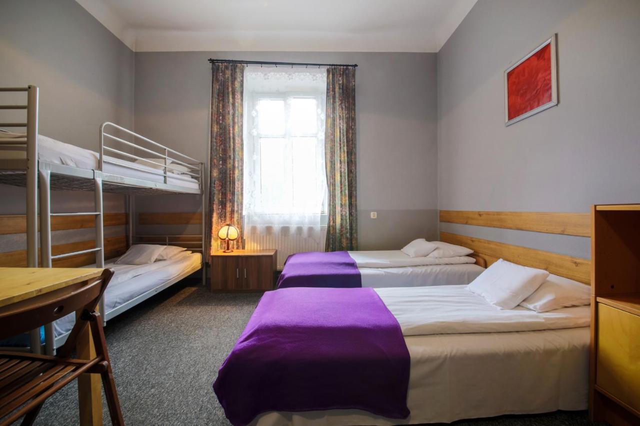 Red Carpet Hostel คราคูฟ ภายนอก รูปภาพ