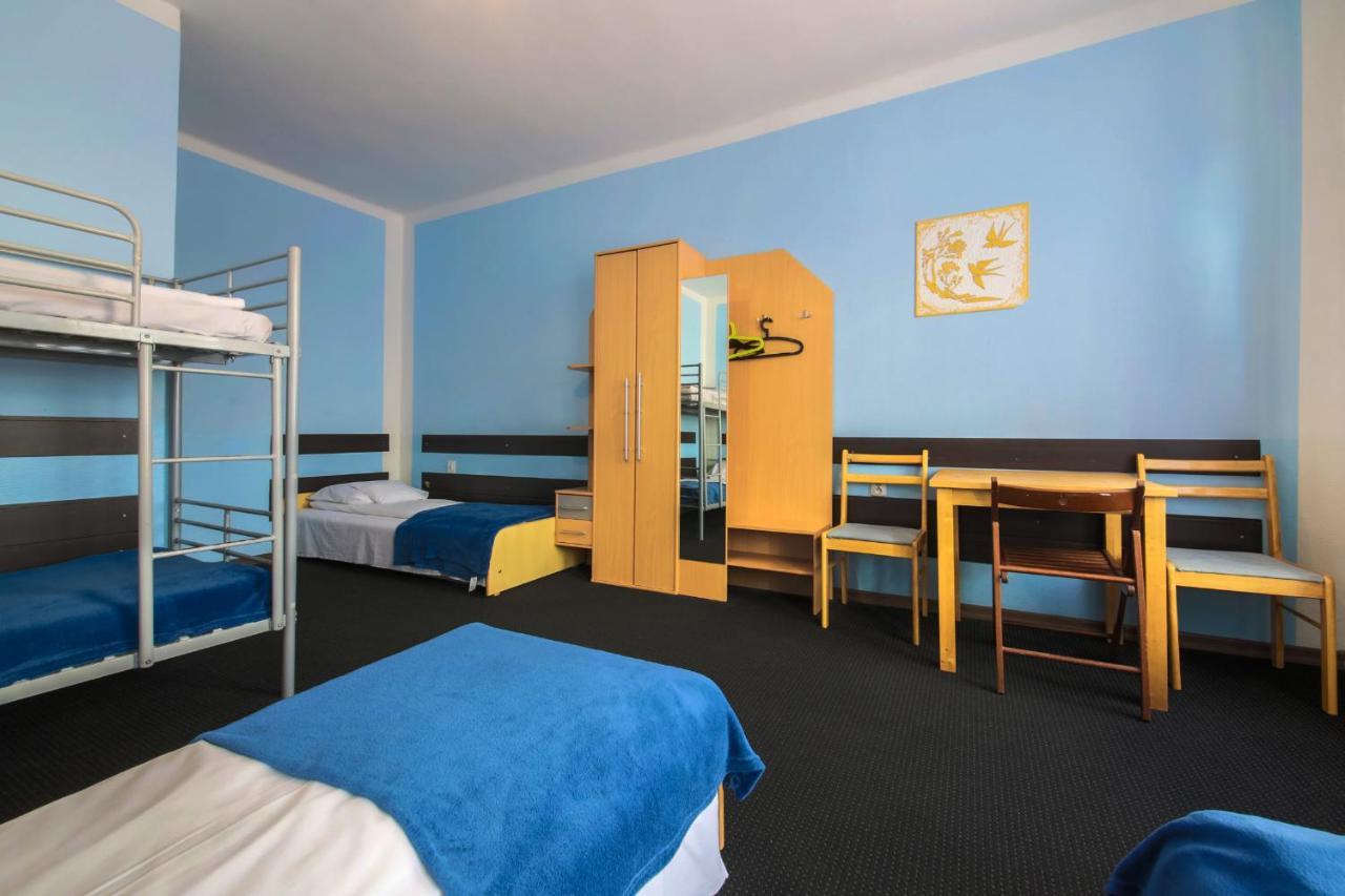 Red Carpet Hostel คราคูฟ ภายนอก รูปภาพ
